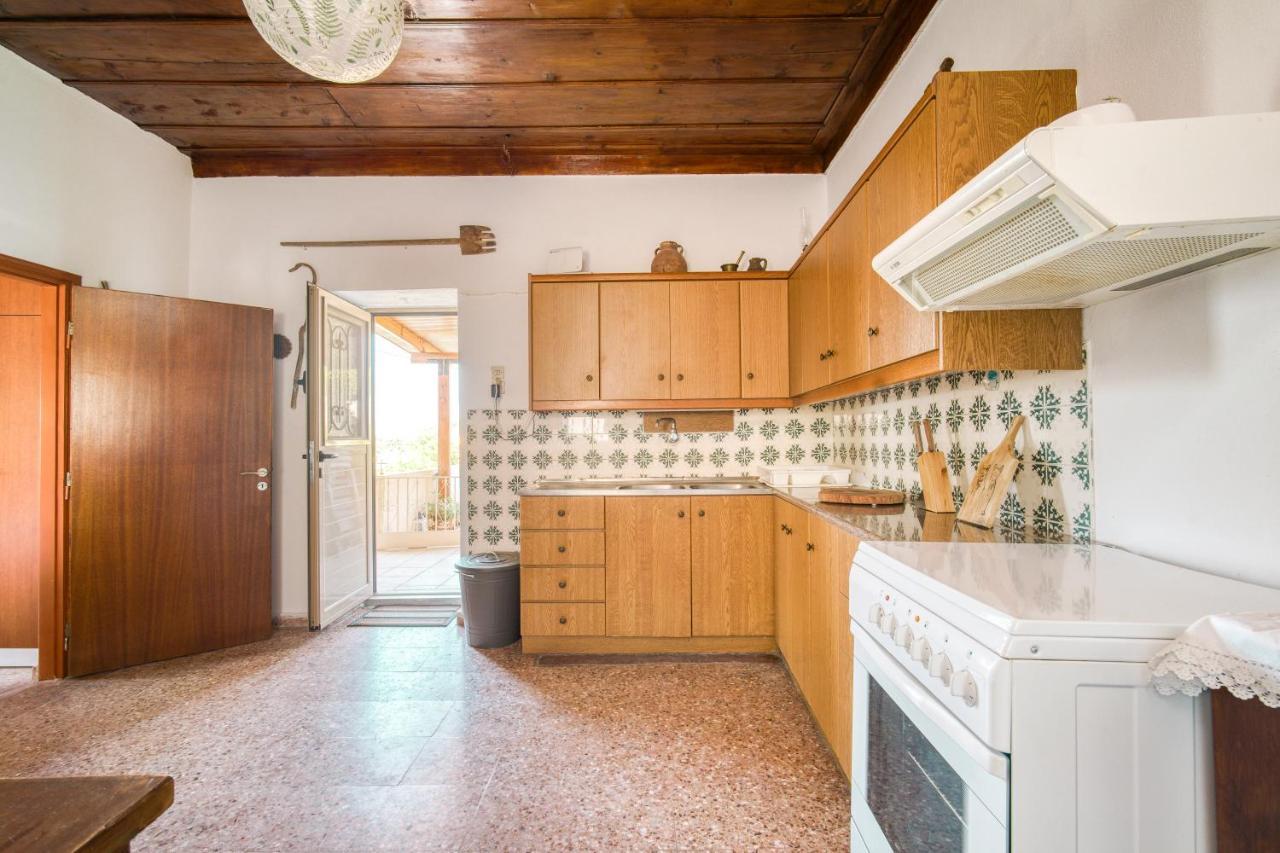 Serenity View - Traditional Village Apartment Kouses Eksteriør billede