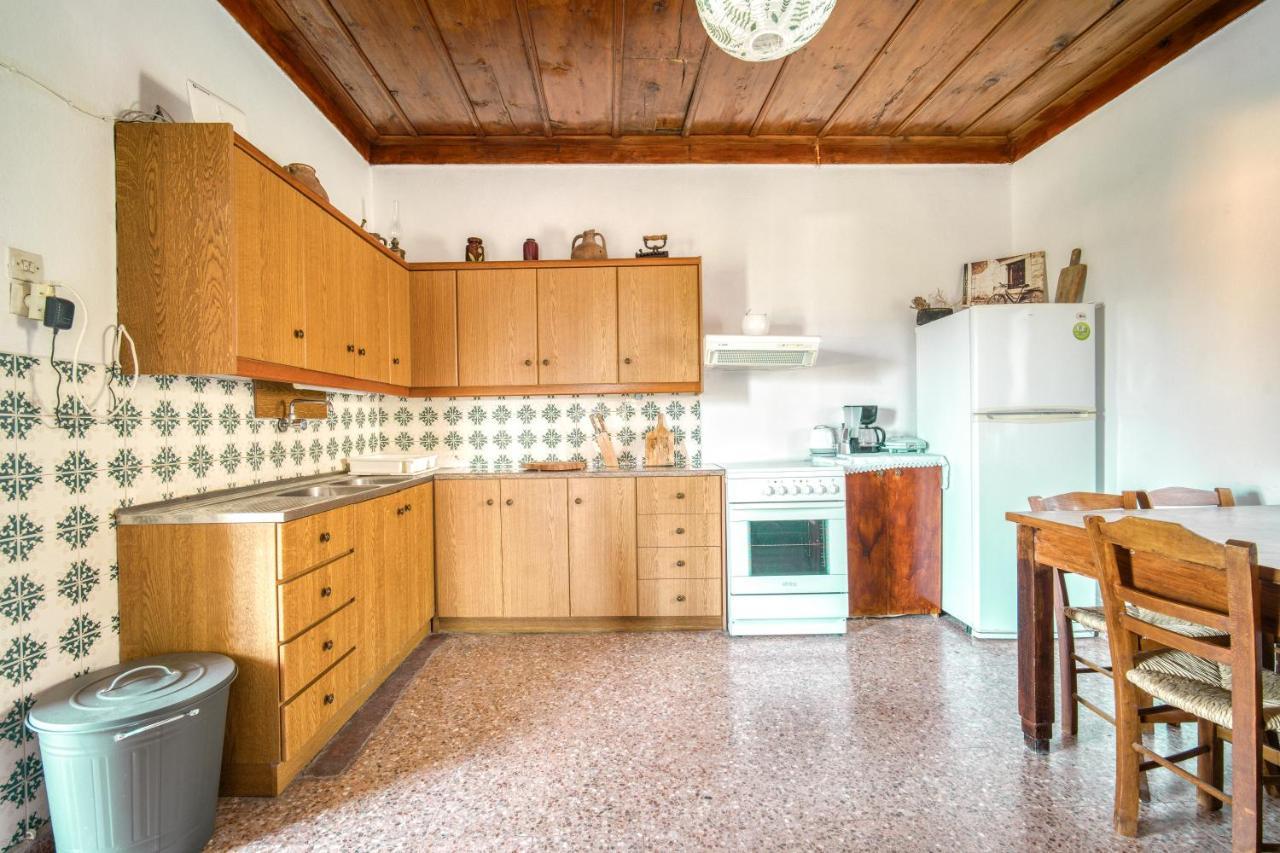 Serenity View - Traditional Village Apartment Kouses Eksteriør billede